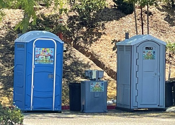 Bundle: 2 Portable Restrooms and 1 Washing Station